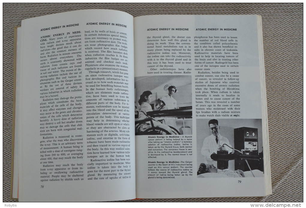 Book Medical and Health Encyclopedia 1975