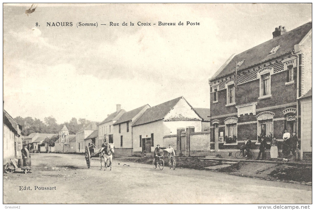 80 - NAOURS - Rue De La Croix - Bureau De Poste - (attelage) - Naours