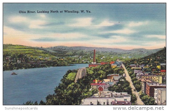 Ohio River Looking North At Wheeling West Virginia - Wheeling