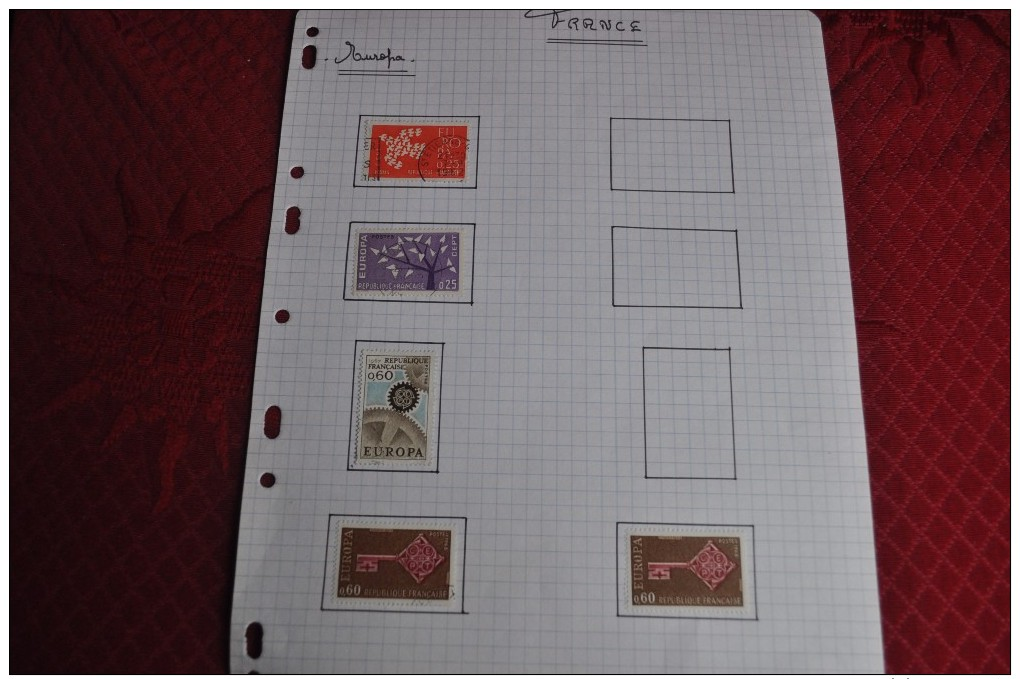 LOT D´ENVIRON 1000/1500 TIMBRES EN VRAC A TRIER FRANCE