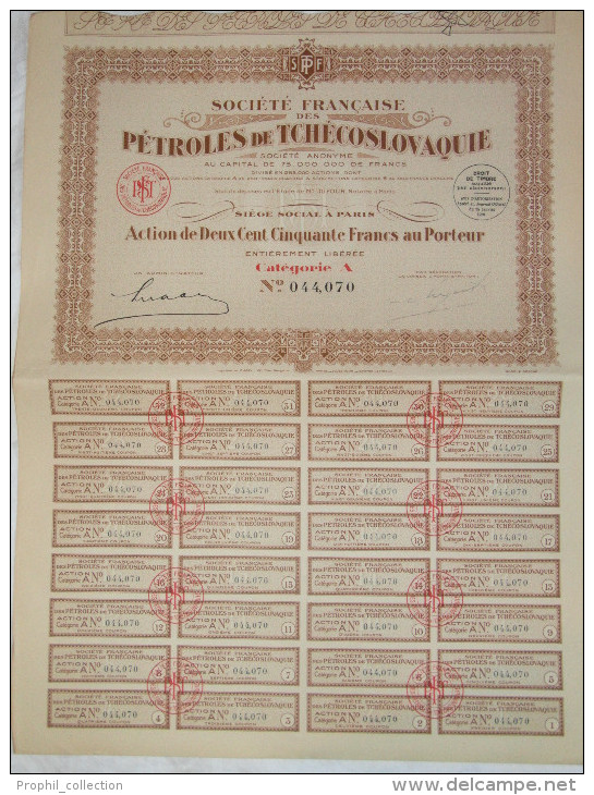 Action 250 F 1929  Societe Française Petroles De Tchecoslovaquie Societe Anonyme Siege Paris Shares Emprunt Titre - Oil