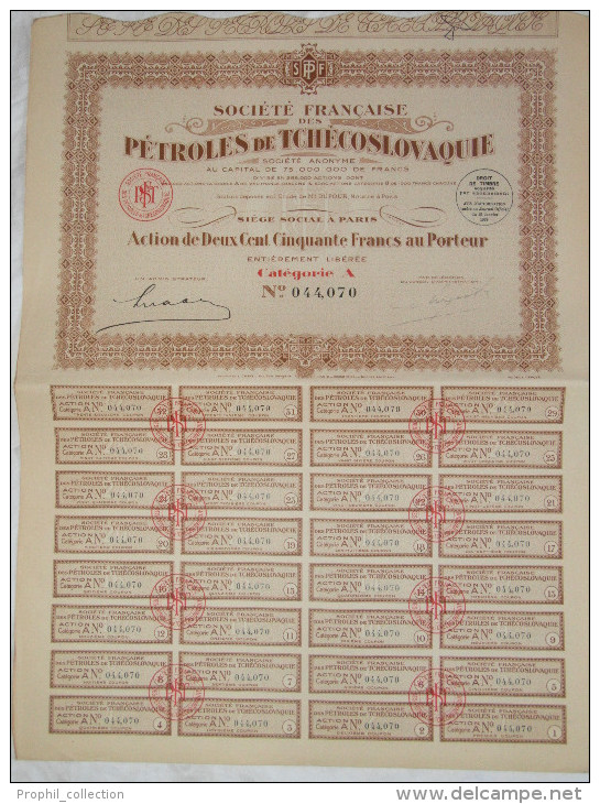 Action 250 F 1929  Societe Française Petroles De Tchecoslovaquie Societe Anonyme Siege Paris Shares Emprunt Titre - Oil