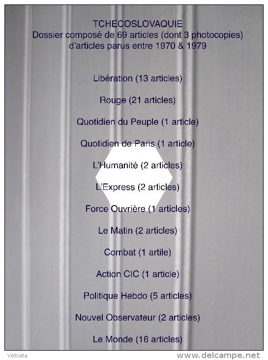 TCHECOSLOVAQUIE Dossier Composé De 69 Articles (dont 3 Photocopies) Parus Entre 1970 & 1979 - Kranten Voor 1800