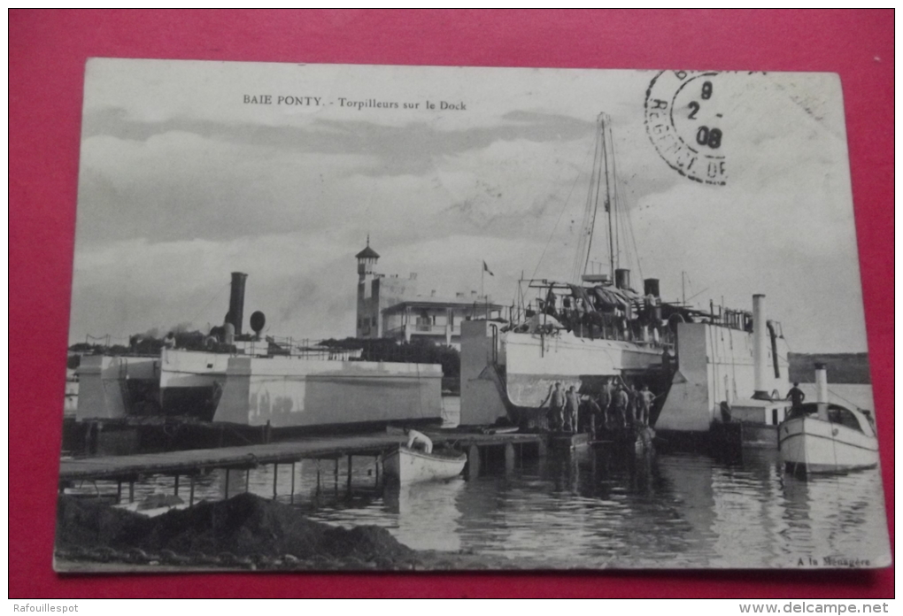 C P  Baie Ponty Torpilleurs Sur Le Dock - Guerra