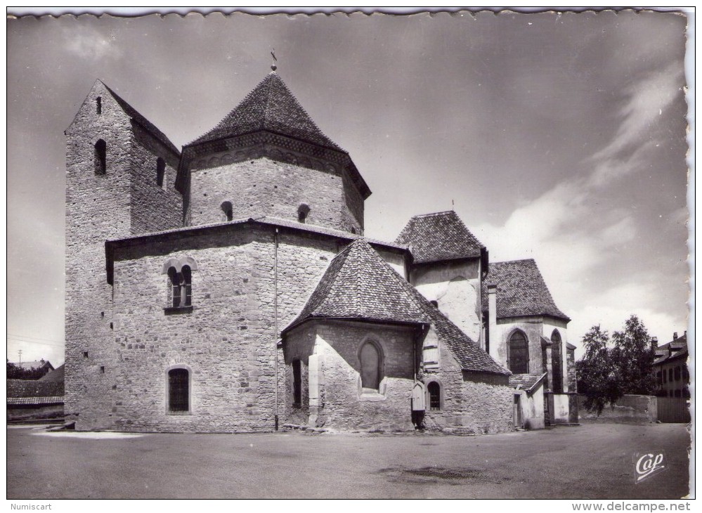 Ottmarsheim.. Belle Vue De L'Eglise - Ottmarsheim