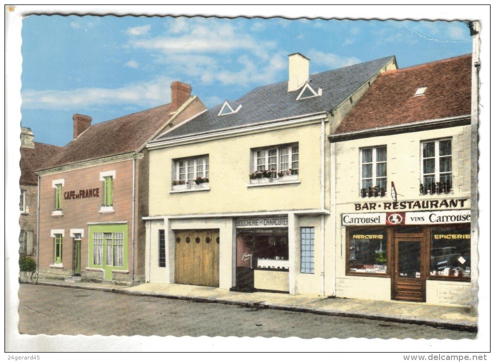 CPSM LA FRESNAYE SUR CHEDOUET (Sarthe) - Le Bar Tabac - La Fresnaye Sur Chédouet