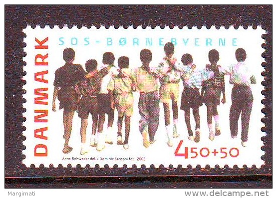 Denmark 2005 Childern Villages 1v. MNH. Pf.** - Nuevos