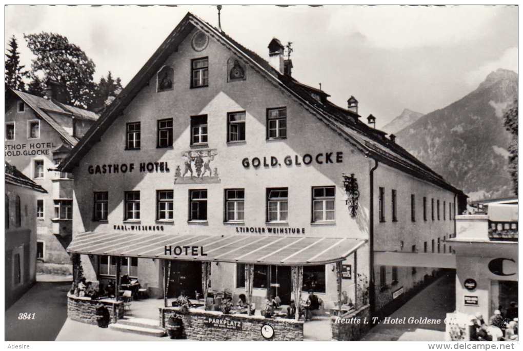 REUTTE In Tirol, Hotel Goldene Glocke, Fotokarte Um 1950 - Reutte