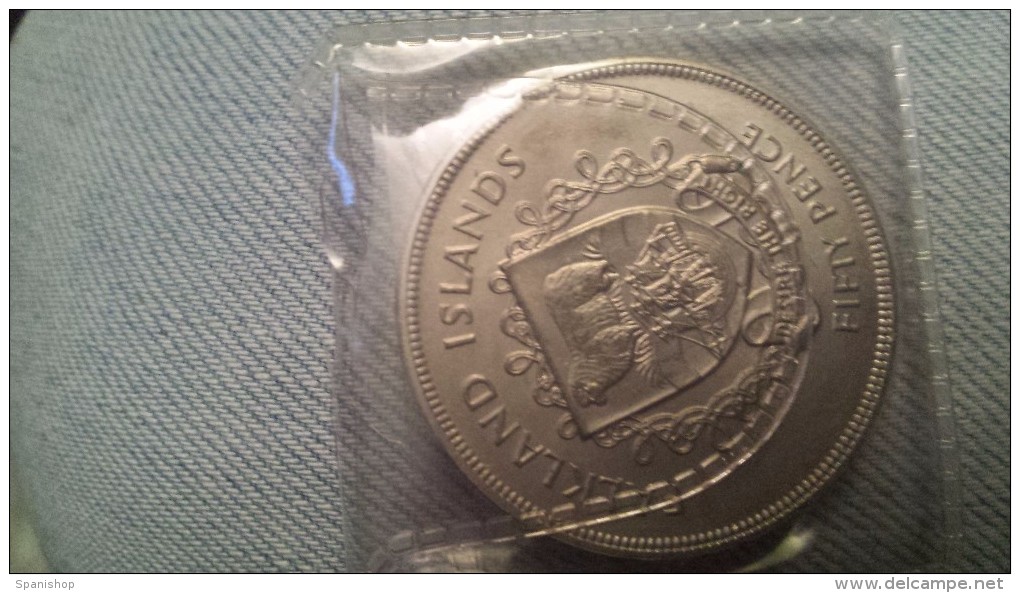 Coin 50 Pence 25 Years Anniversary Coronation Of Queen Elizabeth II (1952-1977) + - Falkland