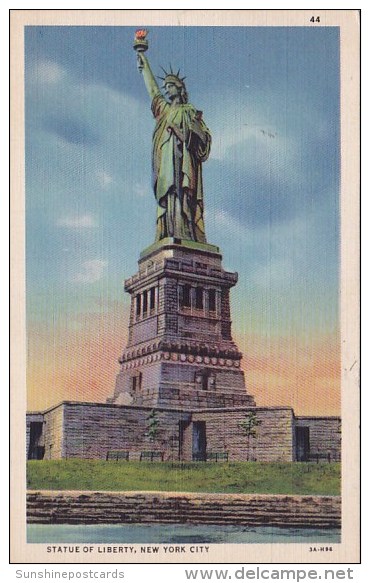 Statue Of Liberty New York City New York - Freiheitsstatue