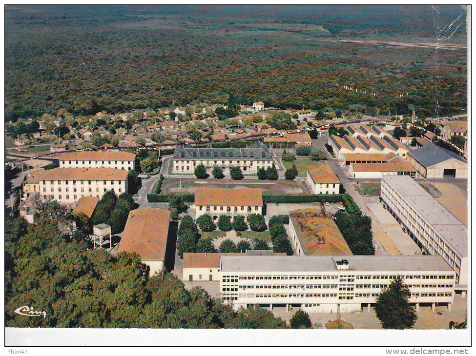 HOURTIN (33-Gironde), Caserne, Centre De Formation Maritime, C.F.M., Ed. Combier - Andere & Zonder Classificatie