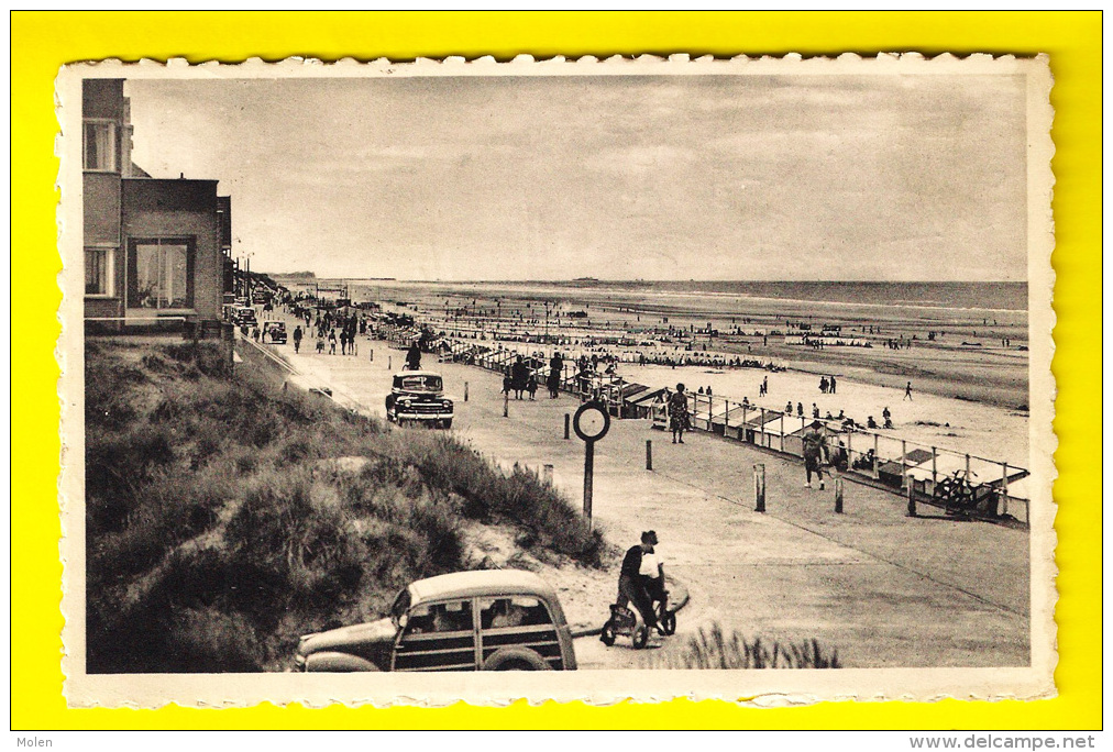 AUTO OP ZEEDIJK Met Zicht Op Het Strand DE HAAN Coq Sur Mer La Plage Automobile Oldtimer Animatie Animation 2476 - De Haan