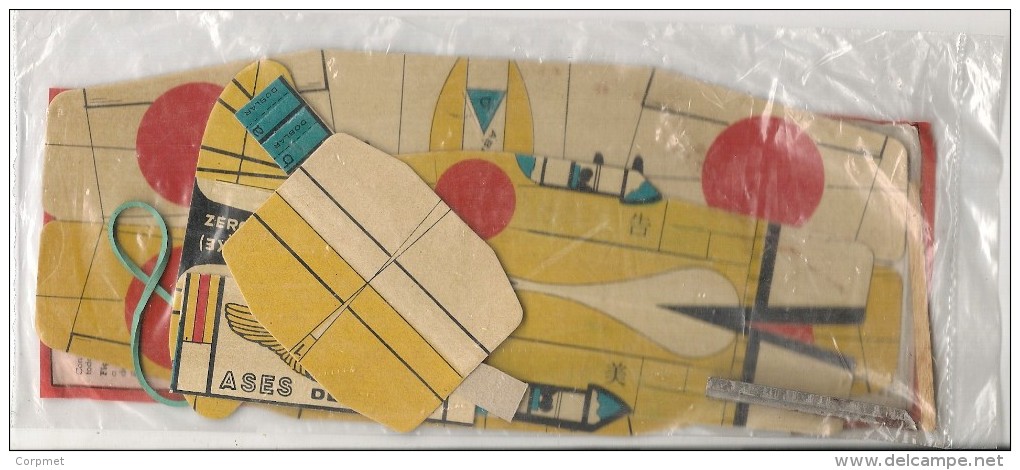 JAPANESE PLANE To ARM In PASTEBOARD - In Its Original Bundle - C/1940's  - Made In Uruguay - 20 Cm Long - Other & Unclassified