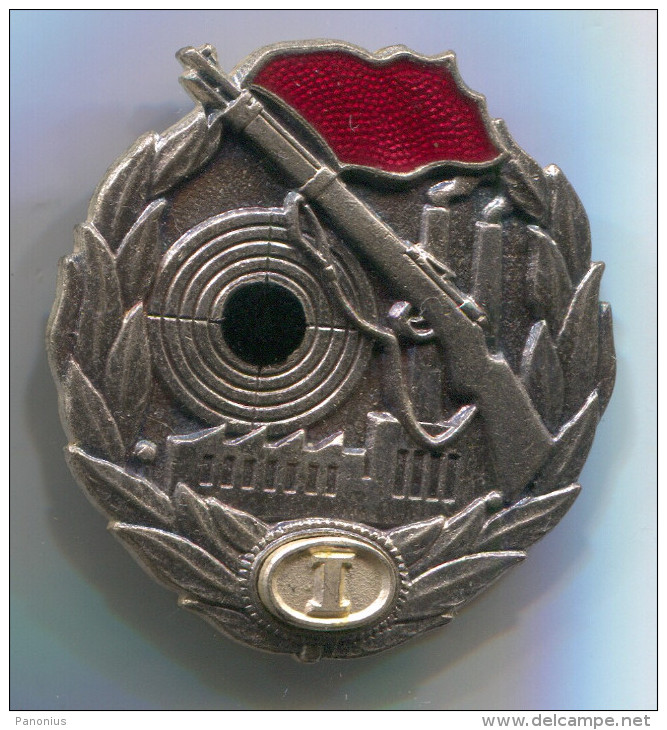 ARCHERY / SHOOTING, Hunter Jager - BULGARIA, Vintage Badge - Bogenschiessen