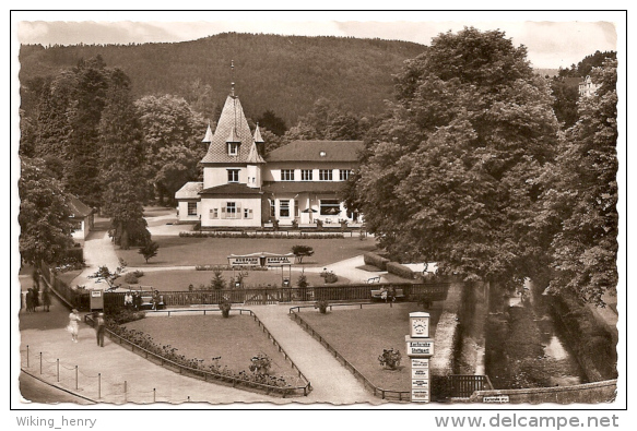 Bad Herrenalb - S/w Blick Auf Kurhaus Mit Kurgarten - Bad Herrenalb