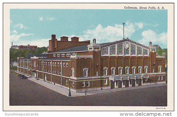 South Dakota Sioux Falls Coliseum Curteich - Sioux Falls