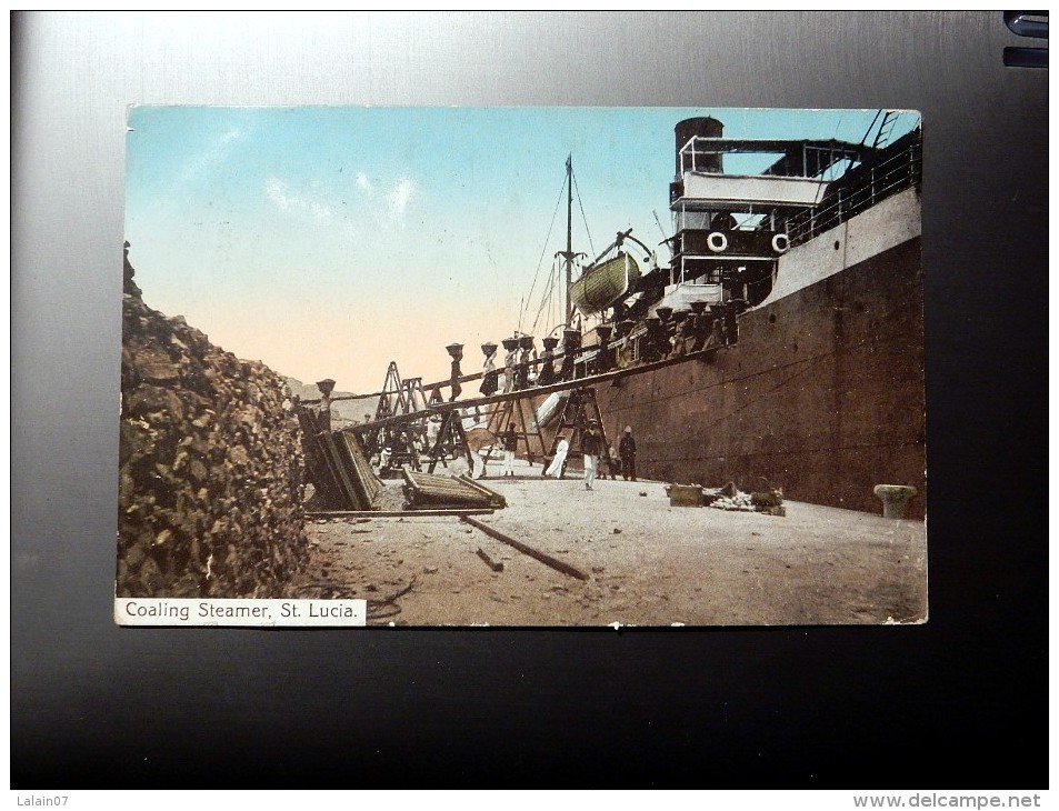 Carte Postale Ancienne : St. Lucia, Sainte-Lucie : Coaling Steamer, Timbre 1912 - Sainte-Lucie