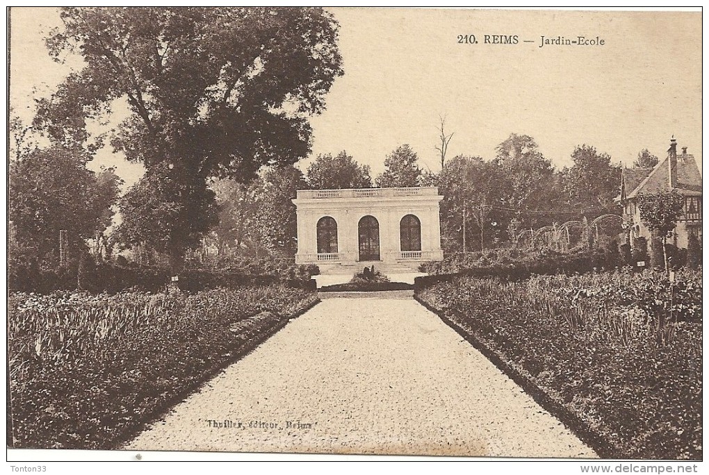 REIMS - 51 -  Jardin-Ecole  - VAN - - Reims