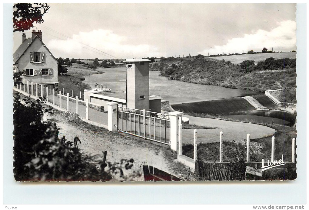 CHEMILLE - Barrage De Coulvée. - Chemille