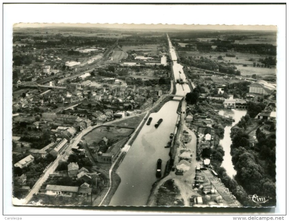 CP - CHAUNY (02) VUE AERIENNE - Chauny