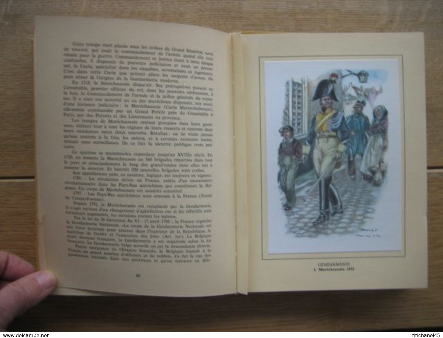 RARE - HISTORIA - UNIFORMES BELGES - 3 TOMES - COMPLET - 150 reproductions en couleurs d'aquarelles de James THIRIAR
