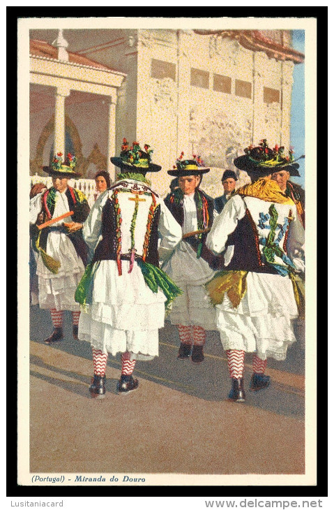 MIRANDA DO DOURO - COSTUMES- Dança Dos Pauliteiros ( Ed. C. Conseil De Vasconcelos Nº 153)   Carte Postale - Bragança