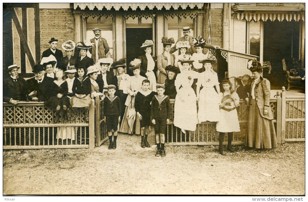 CARTE PHOTO - Personnes Anonymes