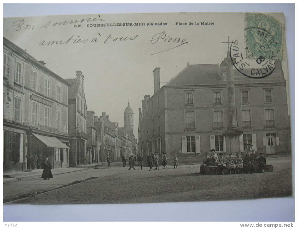 14 COURSEULLES SUR MER PLACE DE LA MAIRIE - Courseulles-sur-Mer