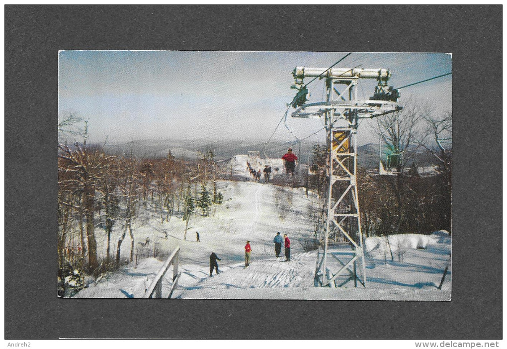 SPORTS D 'HIVER - SKI - MONT TREMBLANT - QUÉBEC - NEAR THE TOP OF THE NORTH SIDE CHAIR LIFT - BY FRANK SCOFIELD - Wintersport