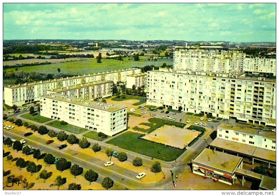 CPM  ALLONNES , Cité De Chaoué  Et Ses Environs Vu Du Ciel - Allonnes