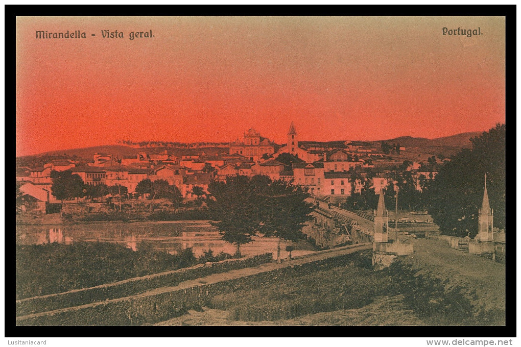 MIRANDELA - Vista Geral  ( Ed. A.A. Martins "Casa Dos Postaes" ) Carte Postale - Bragança