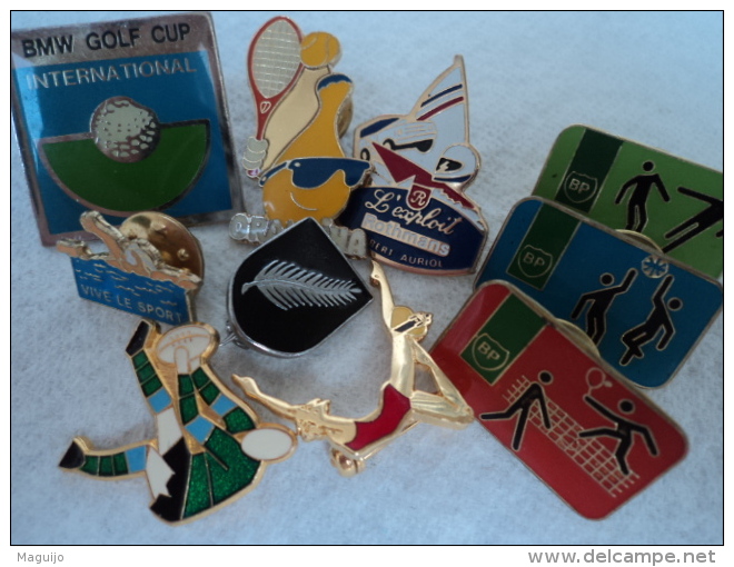 SPORTS VARIES  ...LOT  7 PIN´S   + 3 " BROCHES"  VOIR ET LIRE - Autres & Non Classés