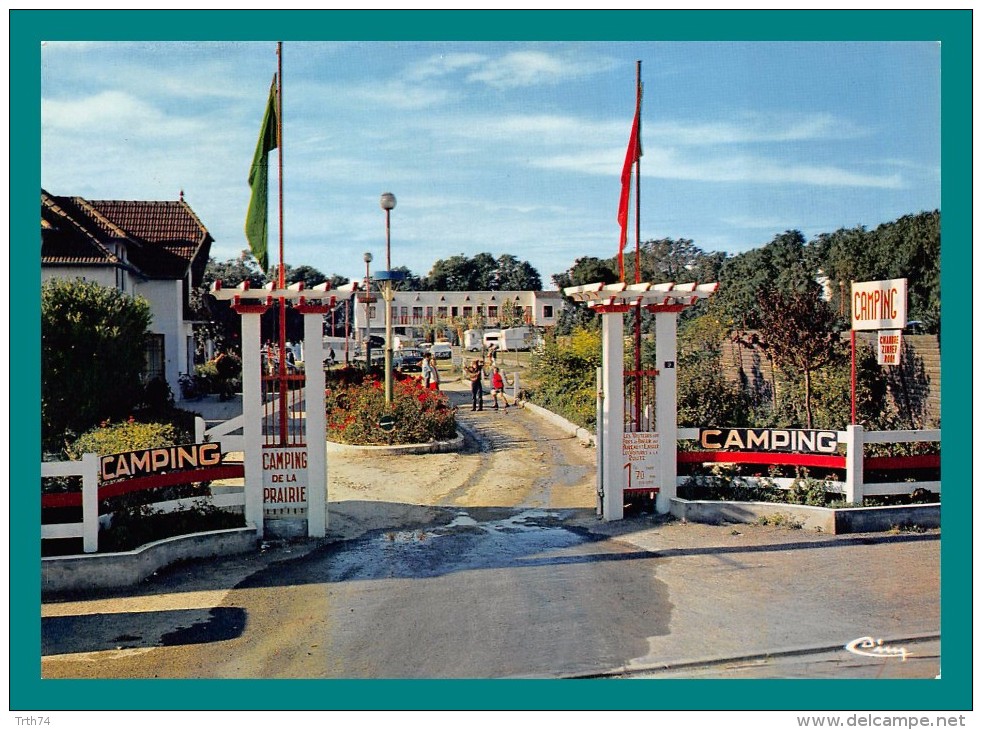 14 Port En Bessin Camping De La Prairie Entrée Et Les Bungalows - Port-en-Bessin-Huppain