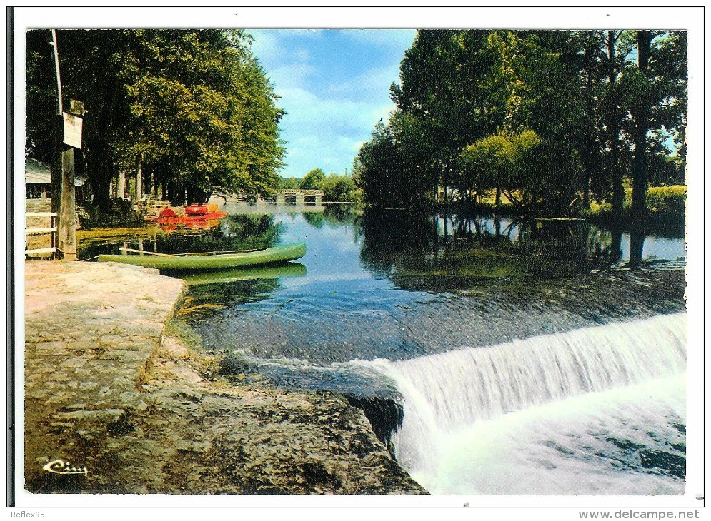 RUFFEC CONDAC - Le Moulin Enchanté - M. Cottineaud Propriétaire - Ruffec