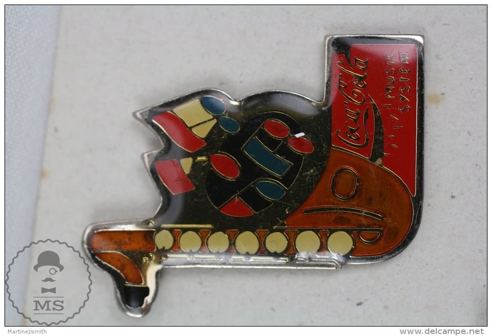 Coca Cola Music System Advertising - Pin Badge #PLS - Coca-Cola