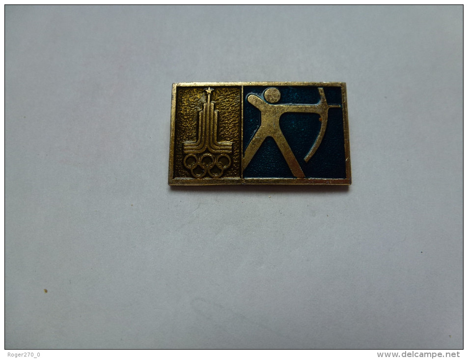 Broche  Russe ( No Pin´s ) , JO Jeux Olympiques , Tir à L´arc - Tir à L'Arc