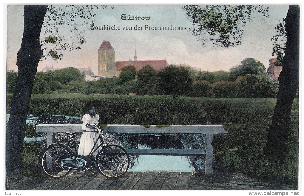 GÜSTROW Domkirche Von Der Promenade Aus Junges Mädchen Mit Fahrrad Und Kreissäge 1.6.1911 Gelaufen - Guestrow
