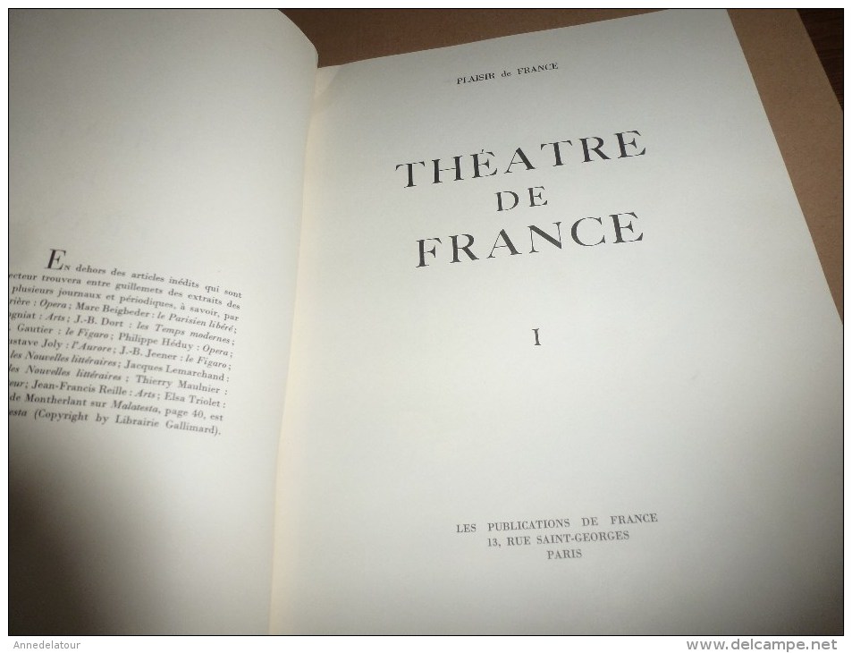 1951  THEÂTRE DE FRANCE  (contient De Belles Photos "pleine-page" De Nos Artistes ) - Autres & Non Classés