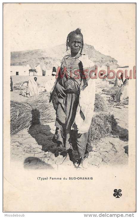 ALGERIE - Femme Du Sud Oranais - Trèfle - 2 Photos - Women