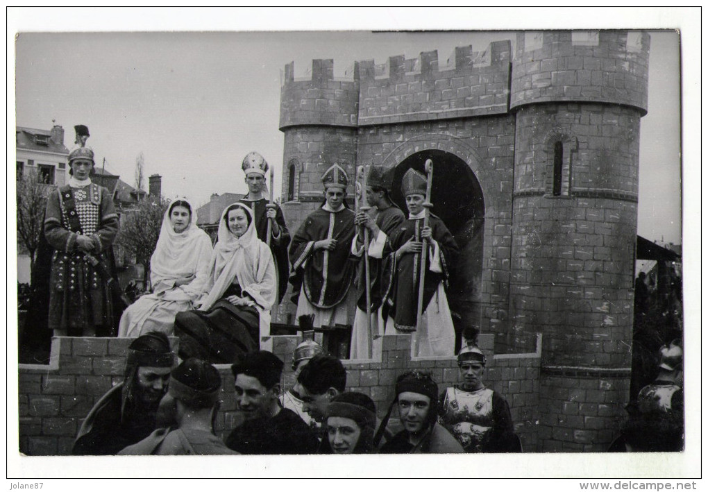 CARTE PHOTO     87  LIMOGES            16 AVRIL  1939     OSTENSIONS      CHAR DE SAINTE VALERIE - Limoges