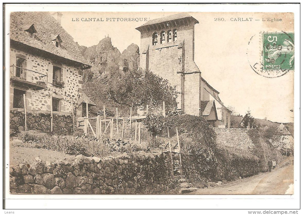 CARLAT  L'église  ETAT - Carlat