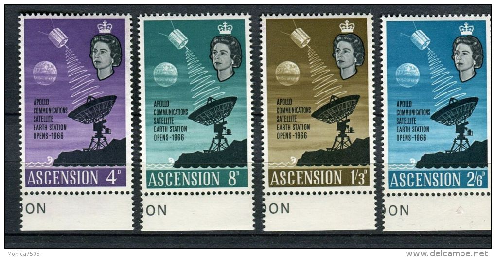 SATELLITE APOLLO ET LA STATION : Y&T N° 105/08  , TIMBRES  NEUFS  SANS  TRACE  DE  CHARNIERE  , A  VOIR . - Ascension (Ile De L')