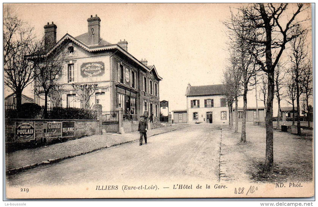28 ILLIERS - L'hotel De La Gare - Illiers-Combray