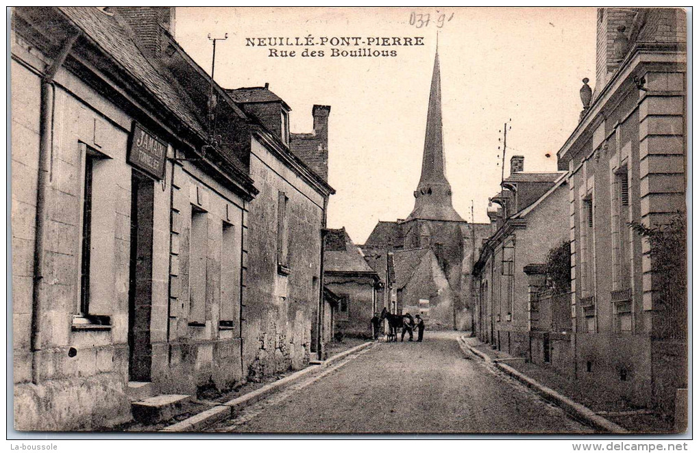 37 NEUILLE PONT PIERRE - Rue Des Bouillous - Neuillé-Pont-Pierre