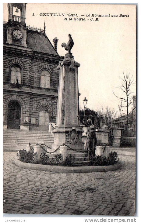 94 GENTILLY - Le Monument Aux Morts Et La Mairie - Gentilly