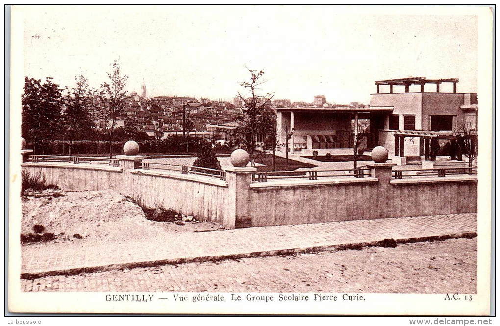 94 GENTILLY - Vue Générale, Le Groupe Scolaire Pierre Curie - Gentilly