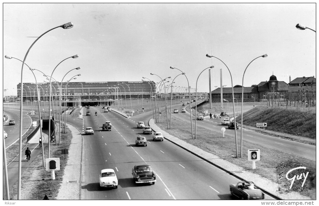 AVIATION(PARIS ORLY) AUTOMOBILE - 1946-....: Ere Moderne