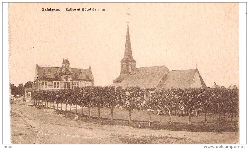 Seloignes  Eglise Et Hôtel De Ville - Momignies