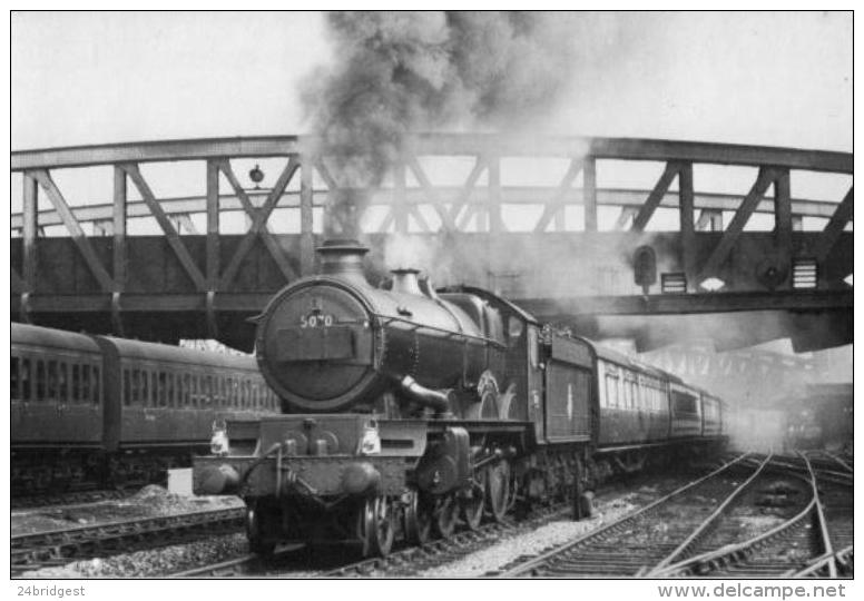 Castle Locomotive Leaves Paddington Worcester Train - Railway