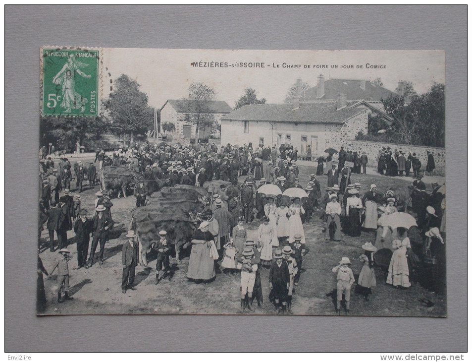 Ref4001 JU CPA Animée De Meziere Sur Issoire (Limousin) - Le Champ De Foire Un Jour De Comice - Foule Bestiaux 1916 - Kermissen